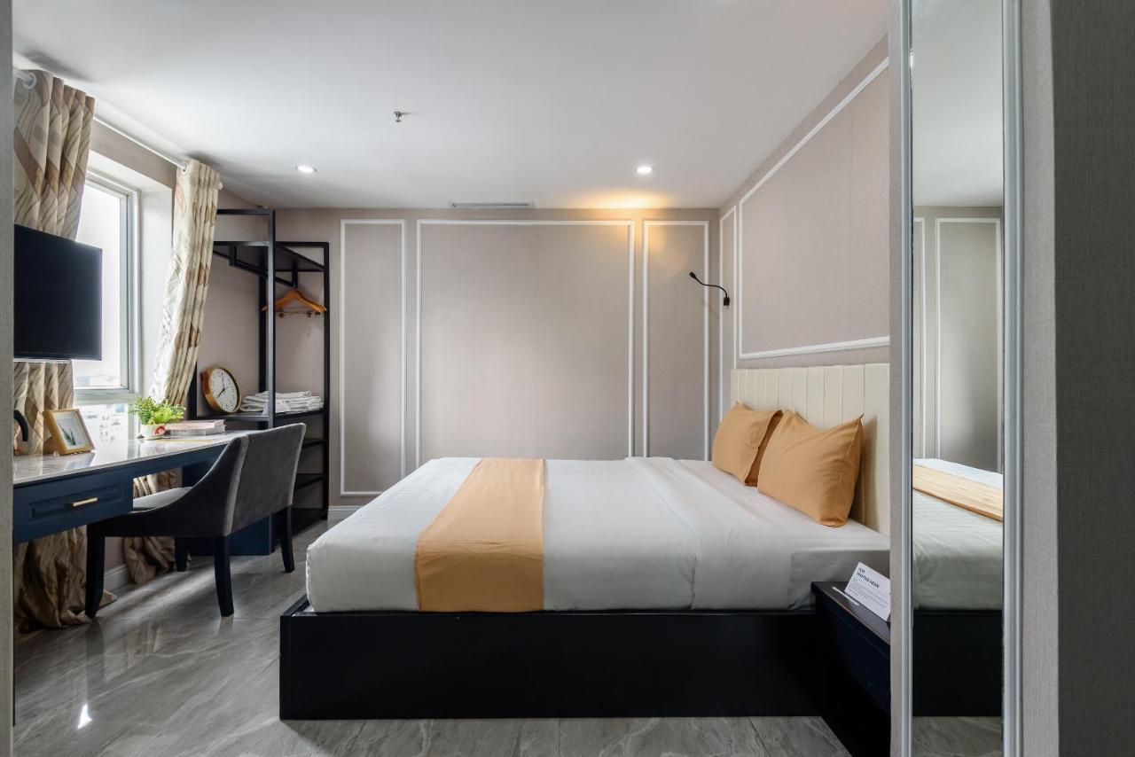 Cozrum Lux - The Arrivals 4*