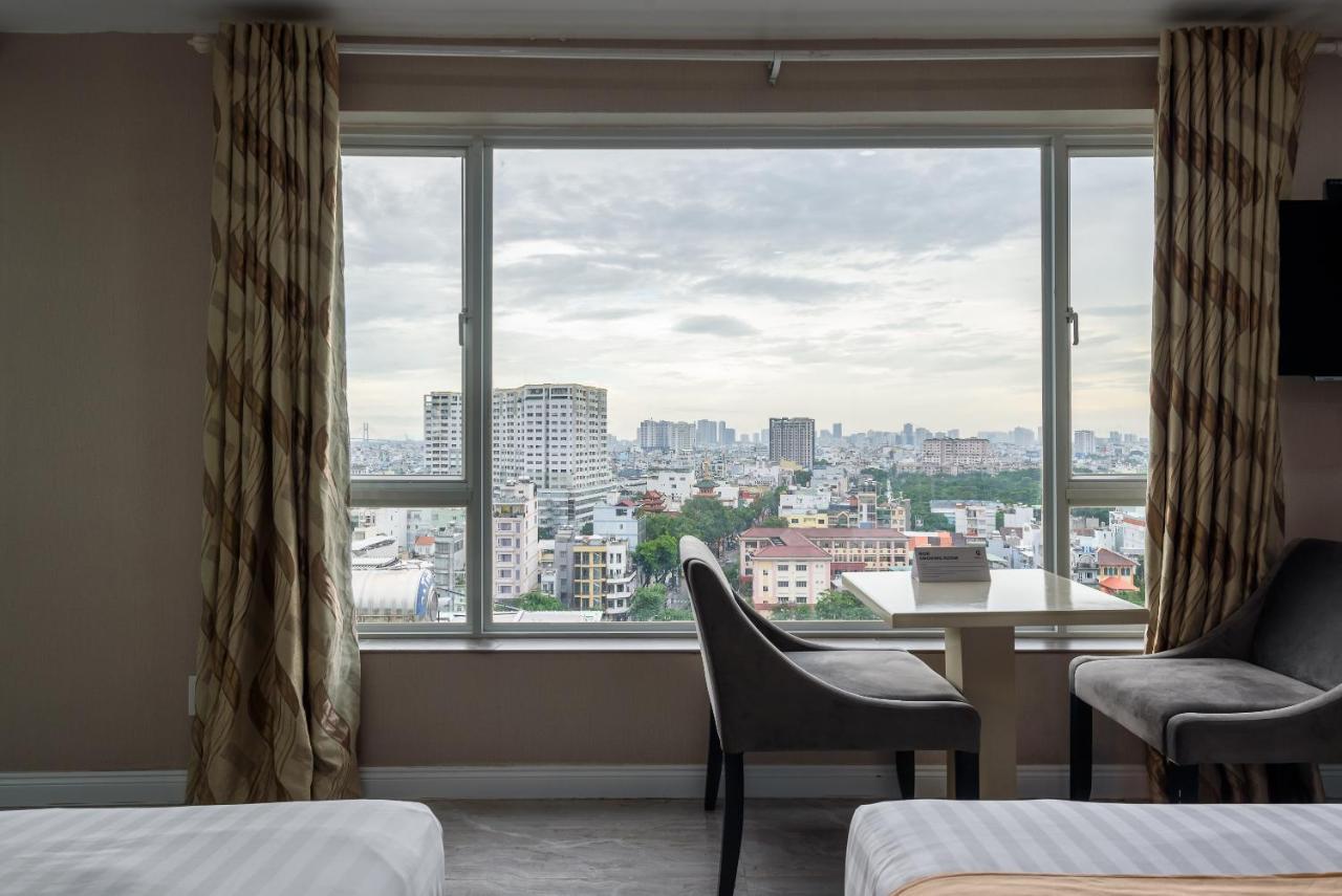 Cozrum Lux - The Arrivals Hô Chi Minh-Ville